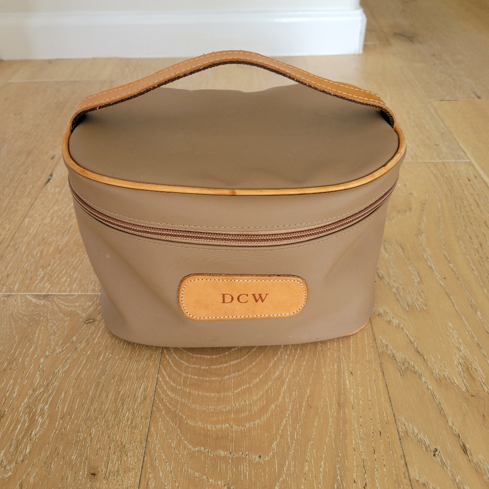 Jon Hart Design Tan Canvas Make Up Cosmetic Bag Case Organizer Monogram Travel